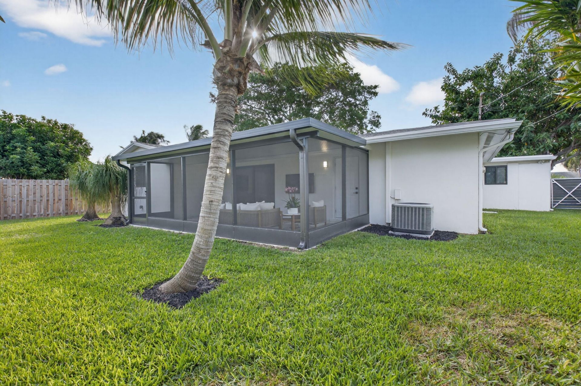 513 Lindell Boulevard, Delray Beach, FL 33444 Photo