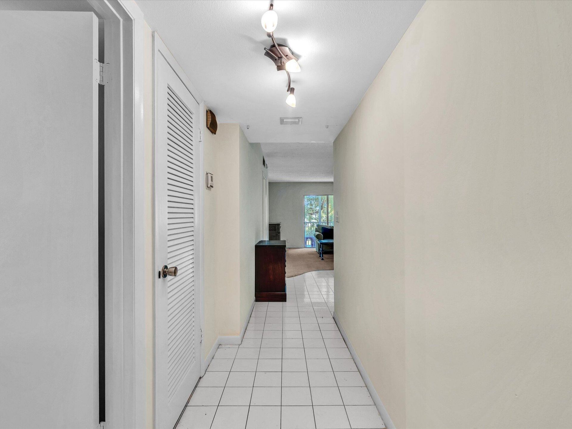 9101 W Sample Road, Unit 204, Coral Springs, FL 33065 Photo
