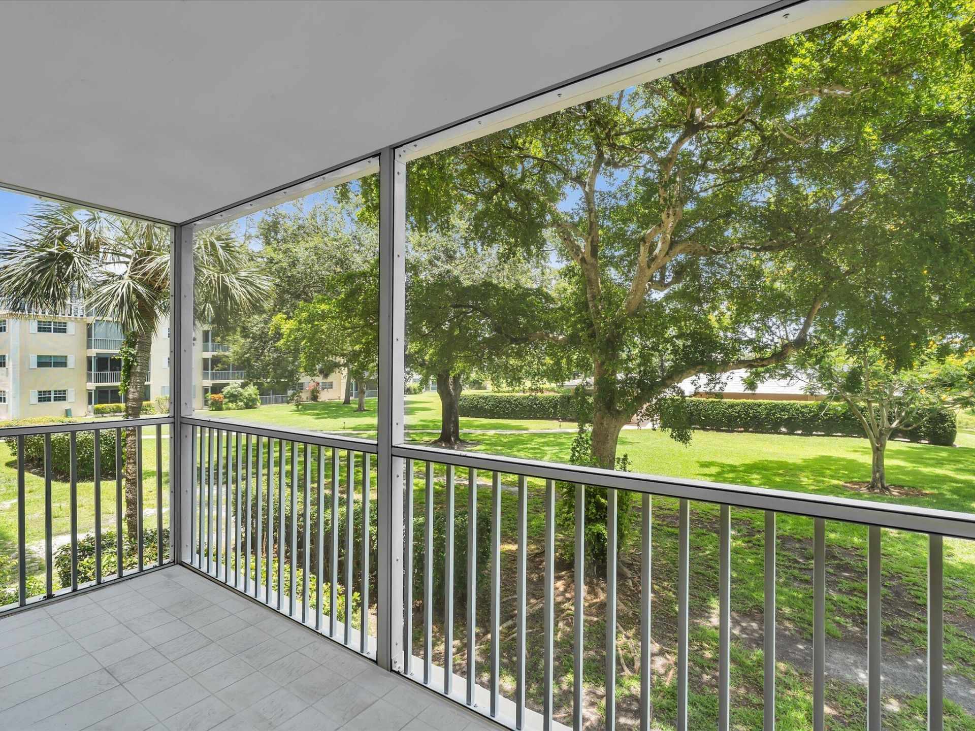 9101 W Sample Road, Unit 204, Coral Springs, FL 33065 Photo