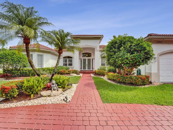 13027 SW 41st Street, Davie, FL 33330
