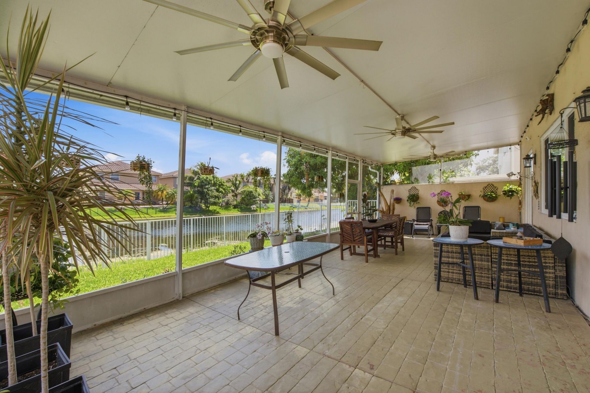 9807 NW 20th Street, Pembroke Pines, FL 33024 Photo