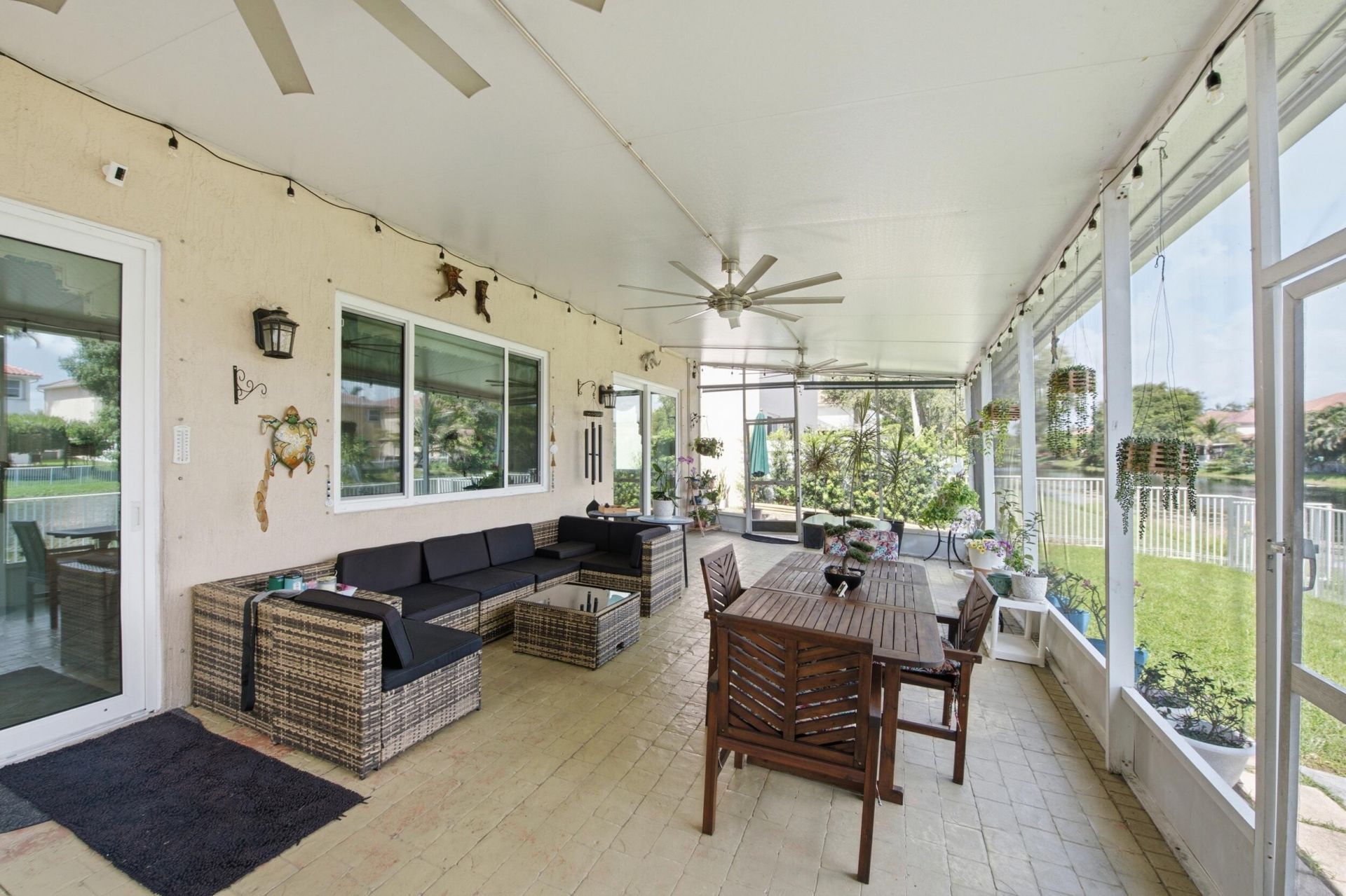 9807 NW 20th Street, Pembroke Pines, FL 33024 Photo