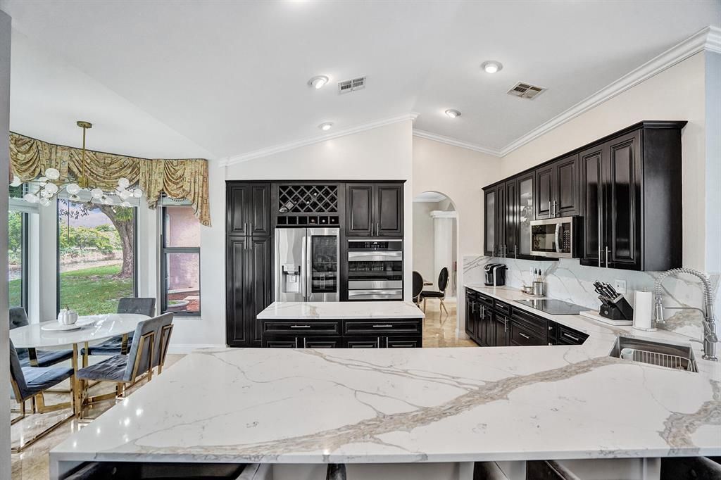 2150 Warwick Hills Way, Coral Springs, FL 33071 Photo