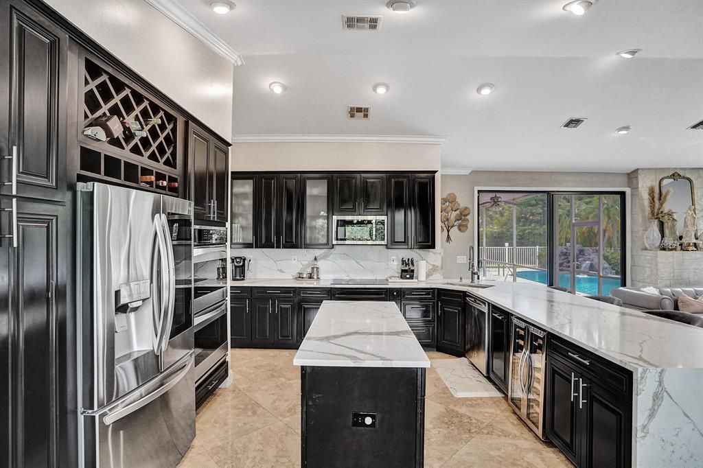 2150 Warwick Hills Way, Coral Springs, FL 33071 Photo