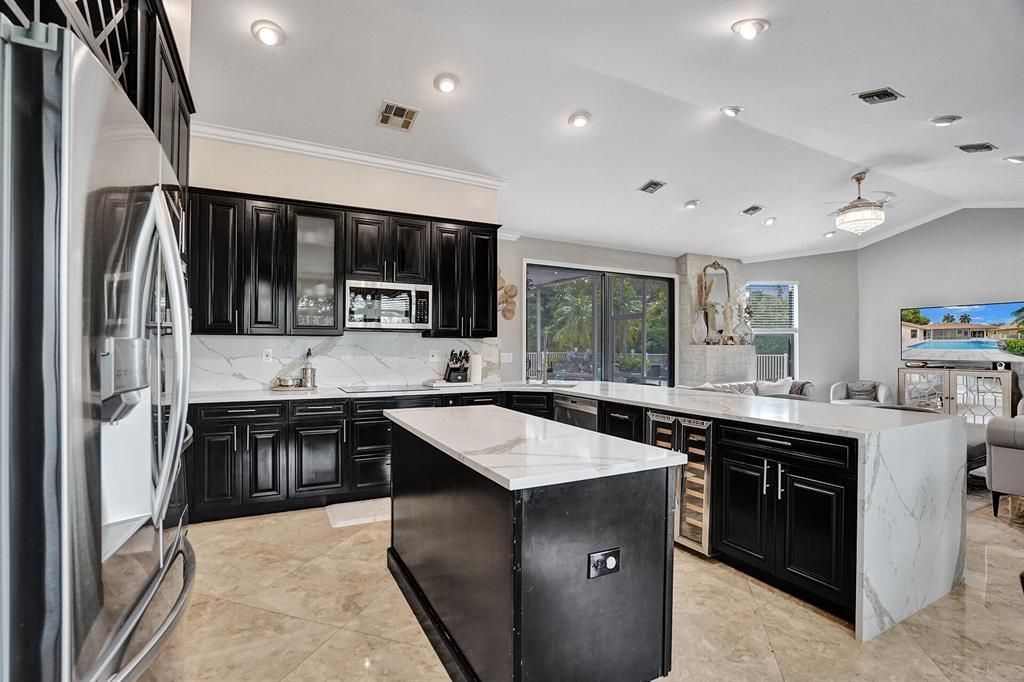 2150 Warwick Hills Way, Coral Springs, FL 33071 Photo