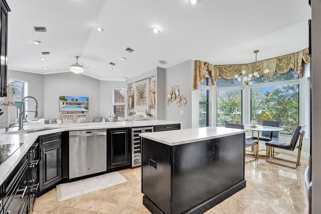 2150 Warwick Hills Way, Coral Springs, FL 33071 Photo