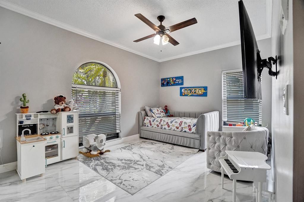 2150 Warwick Hills Way, Coral Springs, FL 33071 Photo