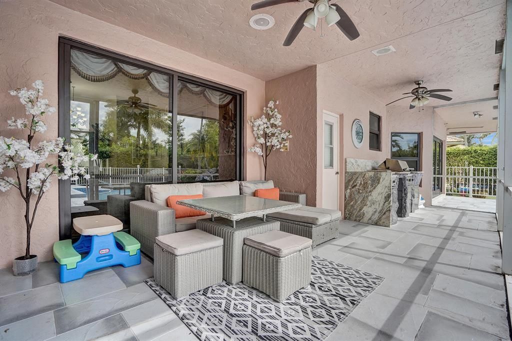 2150 Warwick Hills Way, Coral Springs, FL 33071 Photo