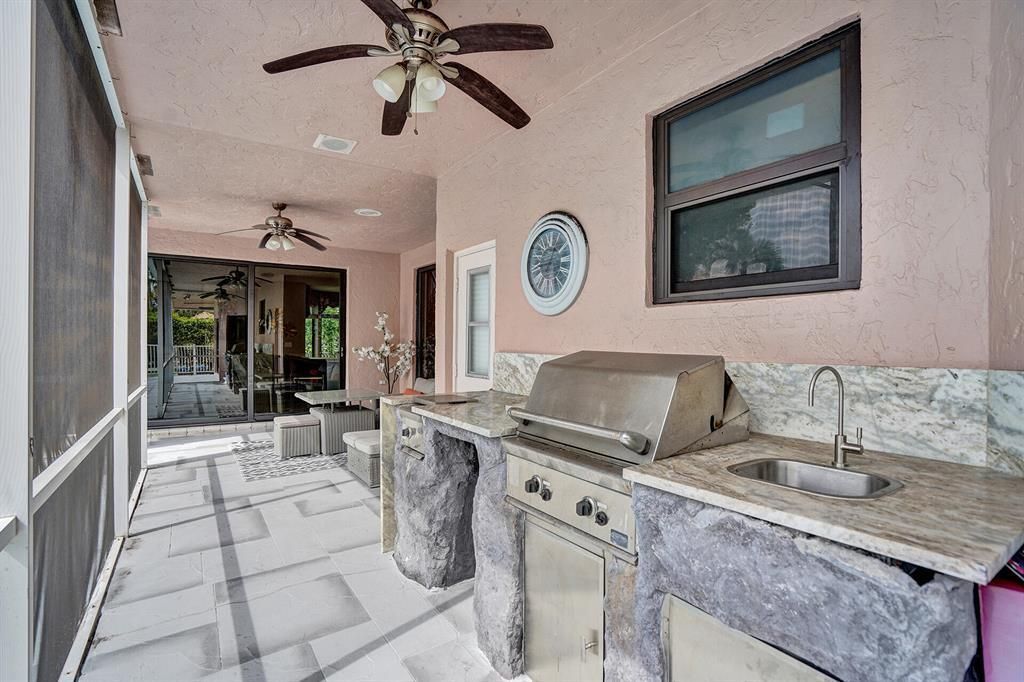 2150 Warwick Hills Way, Coral Springs, FL 33071 Photo