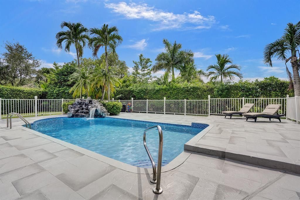 2150 Warwick Hills Way, Coral Springs, FL 33071 Photo