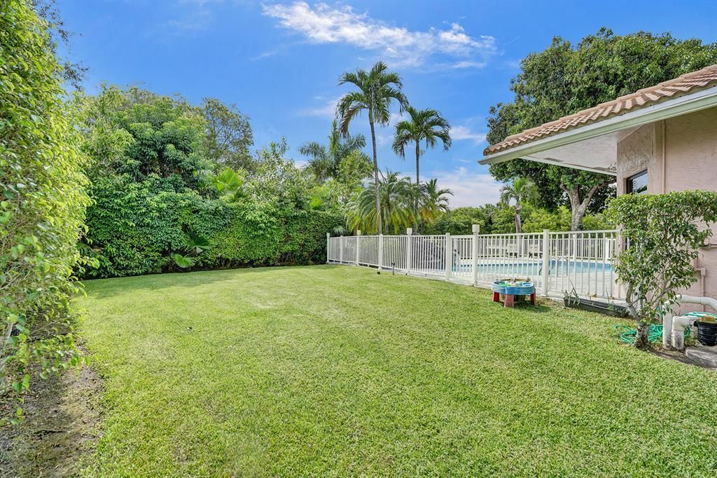 2150 Warwick Hills Way, Coral Springs, FL 33071 Photo