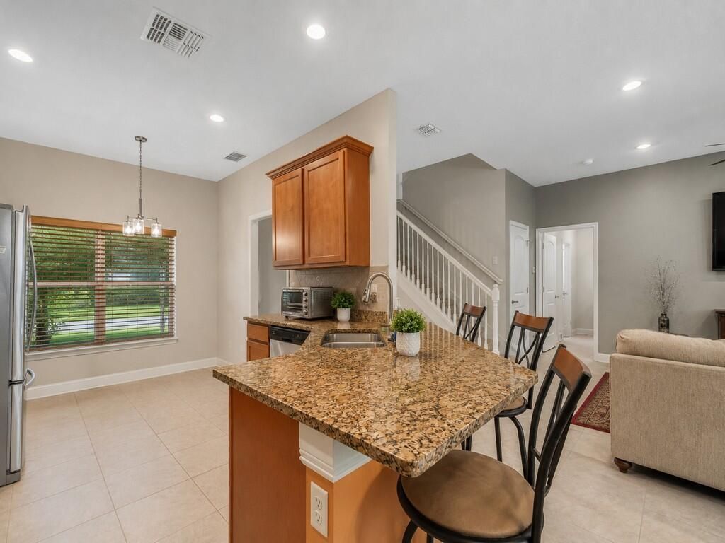 710 NE Turtleback Trail, Port Saint Lucie, FL 34983 Photo
