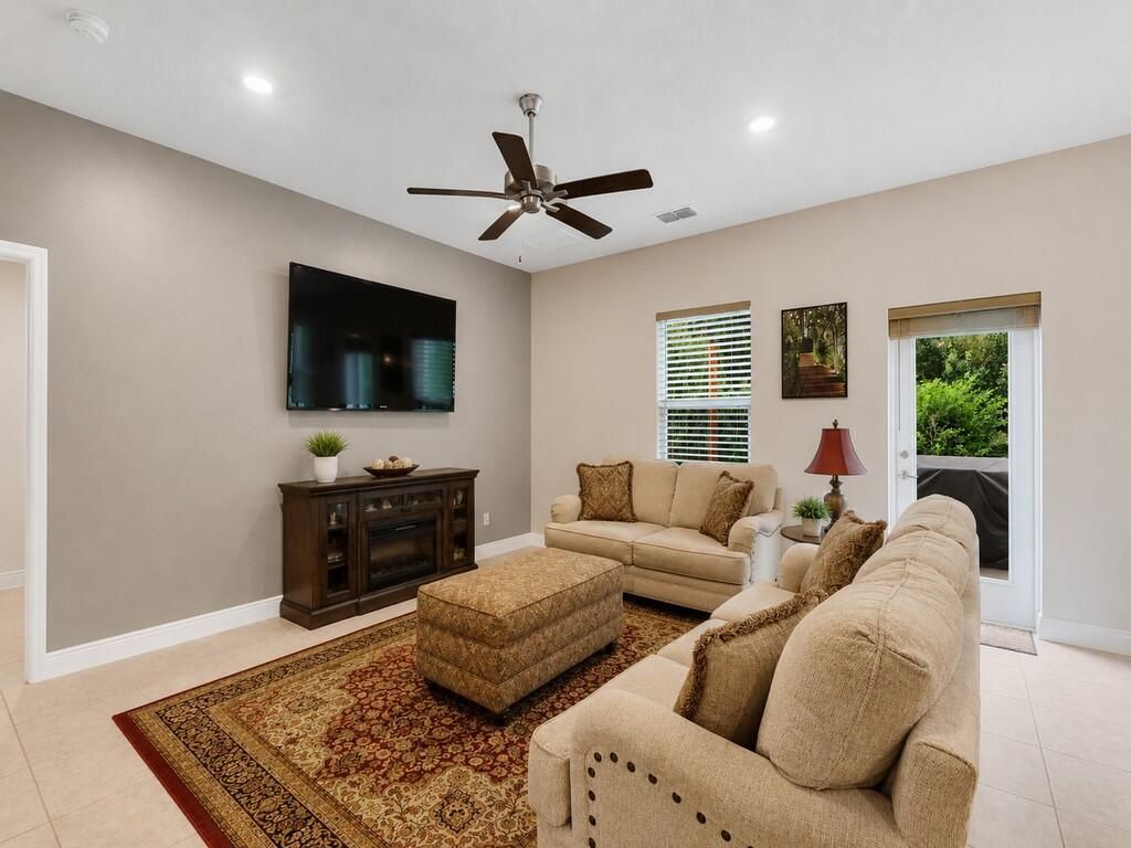 710 NE Turtleback Trail, Port Saint Lucie, FL 34983 Photo