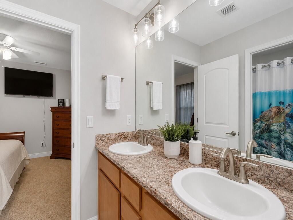 710 NE Turtleback Trail, Port Saint Lucie, FL 34983 Photo