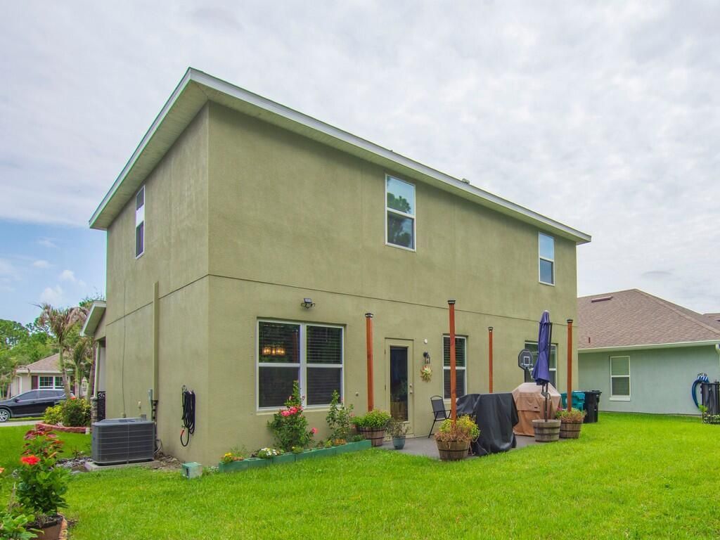 710 NE Turtleback Trail, Port Saint Lucie, FL 34983 Photo