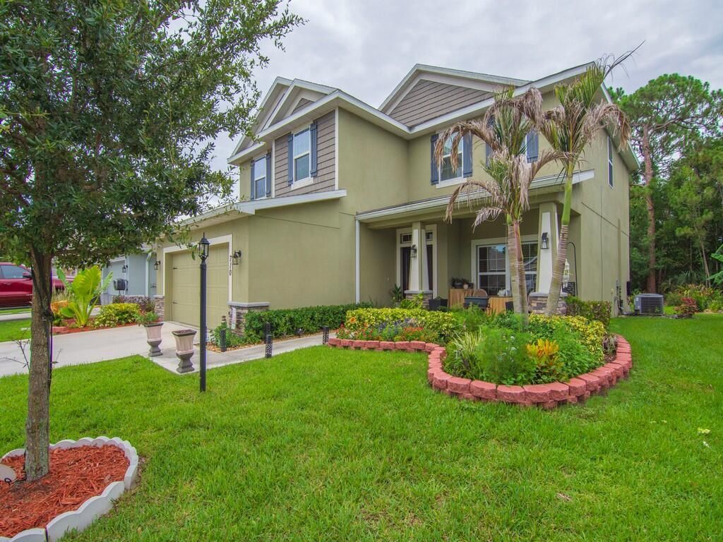 710 NE Turtleback Trail, Port Saint Lucie, FL 34983 Photo