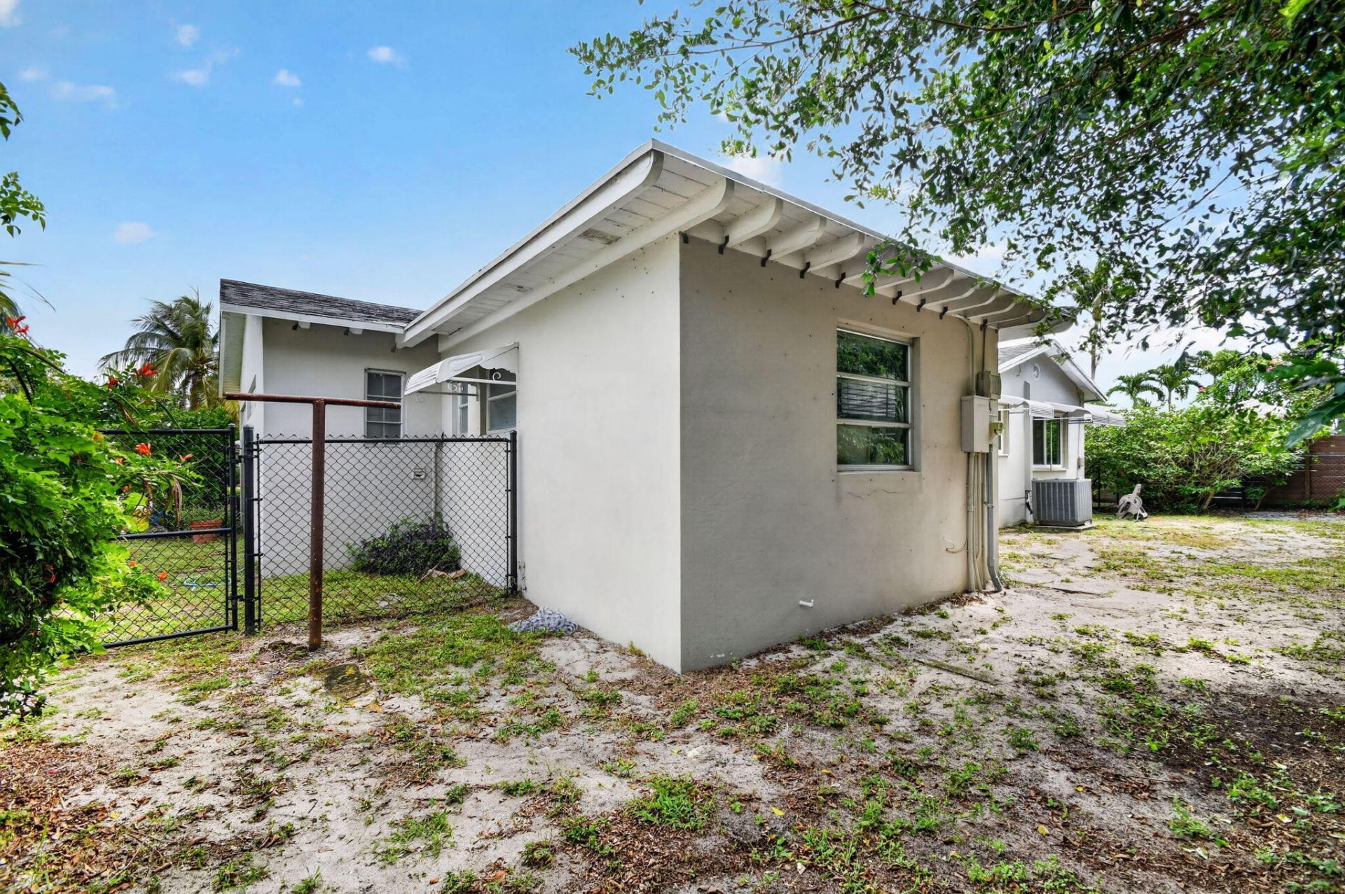338 Edmor Road, West Palm Beach, FL 33405 Photo