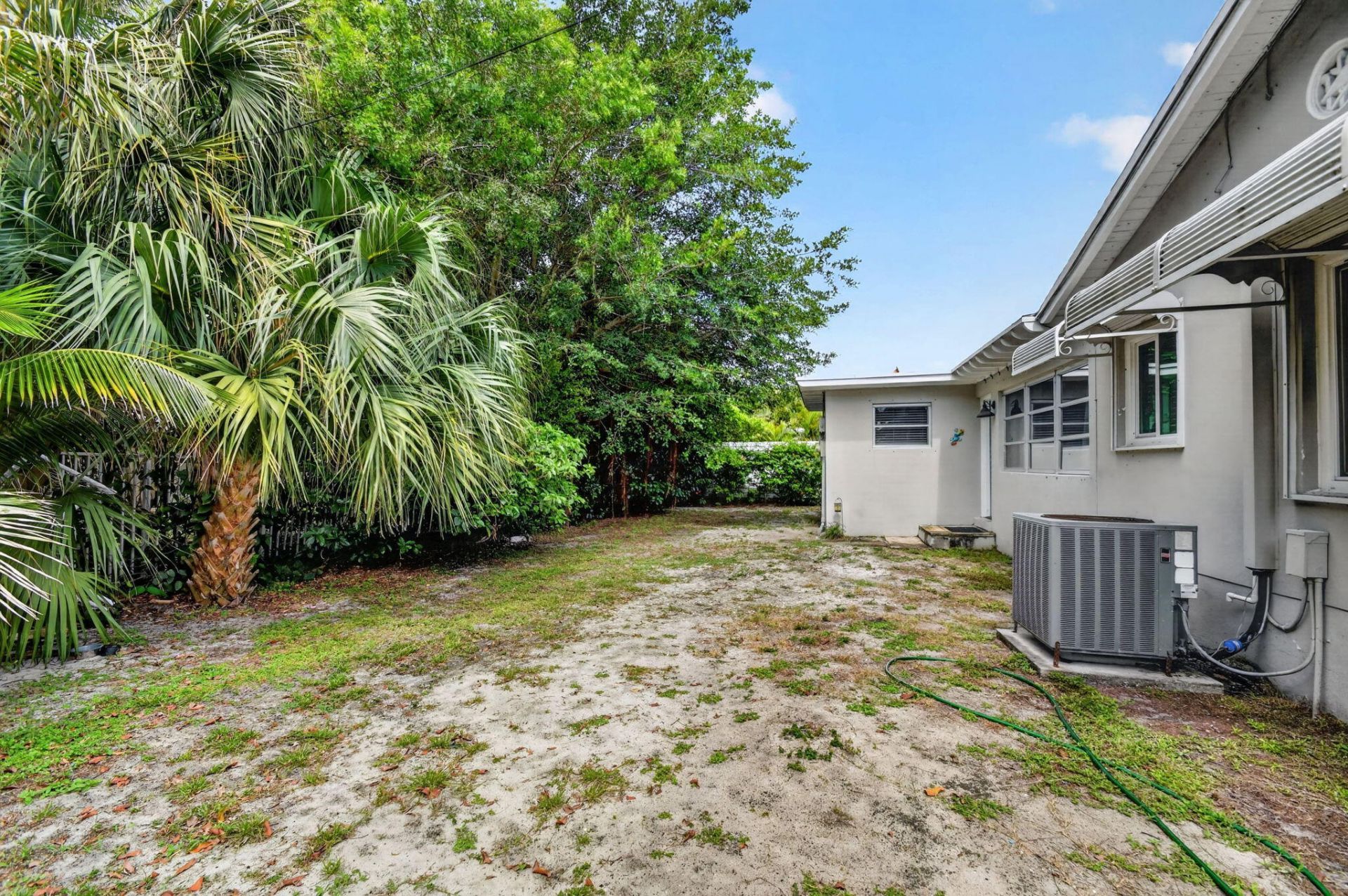 338 Edmor Road, West Palm Beach, FL 33405 Photo