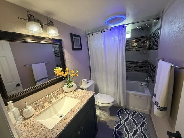 300 NE 26th Avenue, Unit 1030, Boynton Beach, FL 33435 Photo