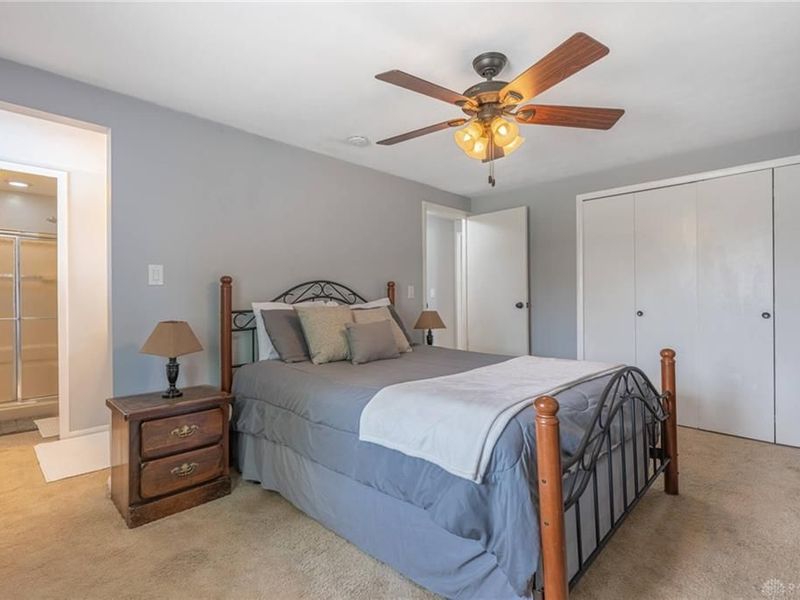 7042 Cliffstone Drive, Huber Heights, OH 45424 Photo 18