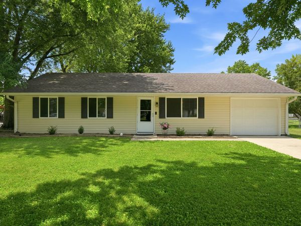 1254 Cherryfield Lane, Greenwood, IN 46142