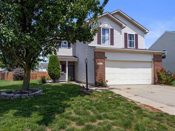 3087 Rolling Knoll Lane, Columbus, IN 47201