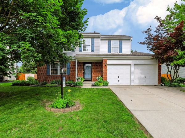 869 Waveland Lane , Greenwood, IN 46143