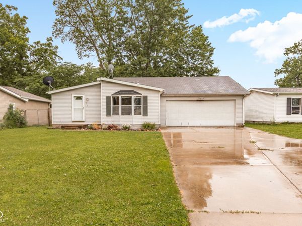 349 Laurel Drive, Chesterfield, IN 46017