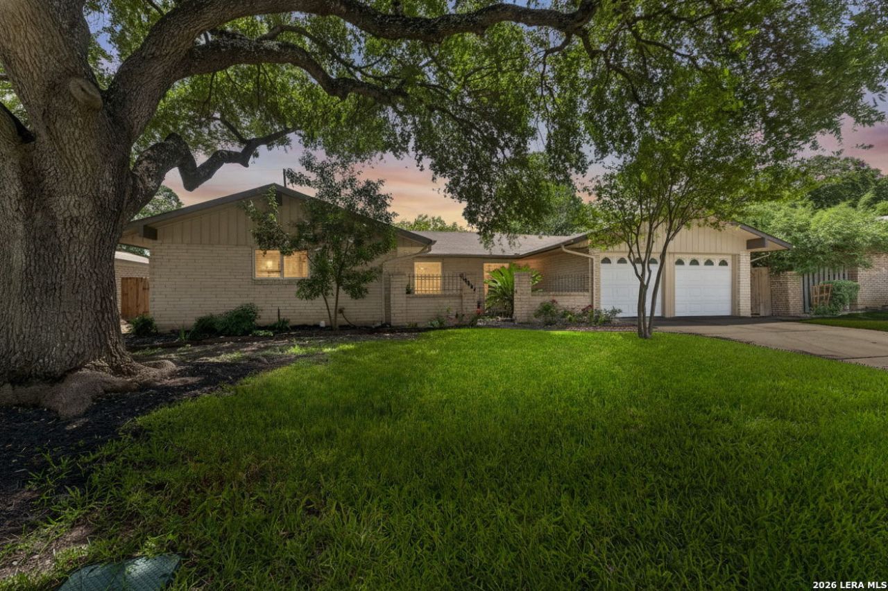 10007 Astronaut Dr, San Antonio, TX 78217 Main Photo