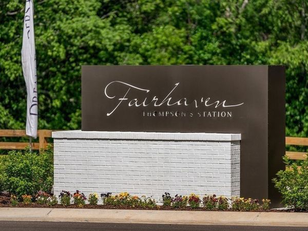 5209 Fairhaven Ct , Thompsons Station, TN 37179