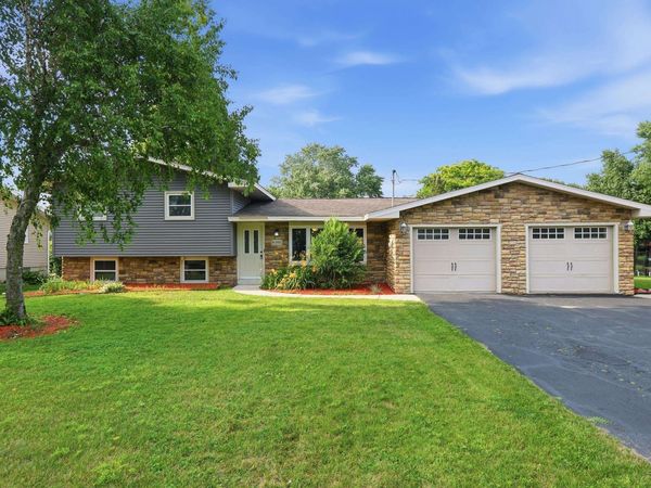 W10942 Bayview Drive, Lodi, WI 53555