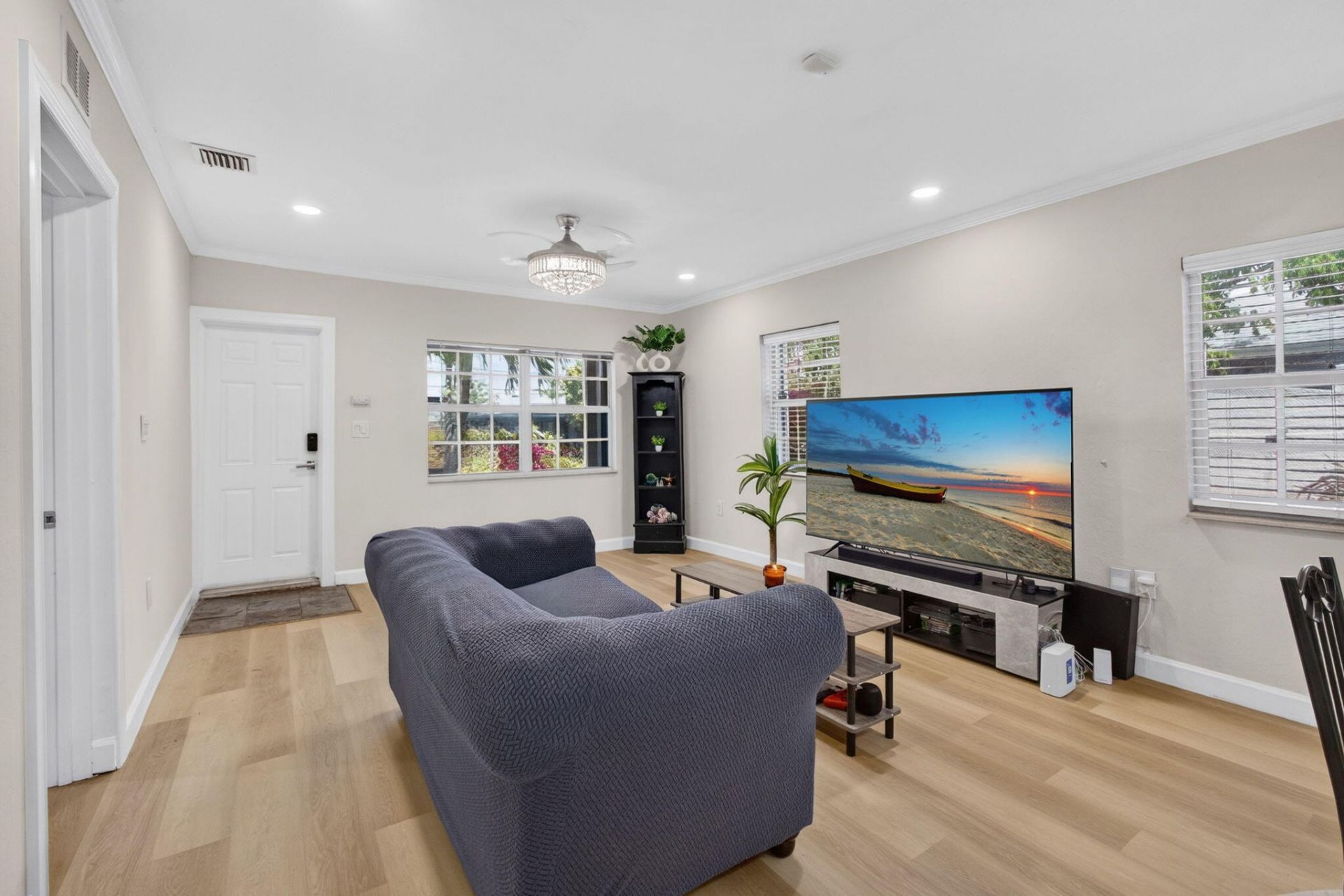 1314 N J Street, Lake Worth Beach, FL 33460 Photo