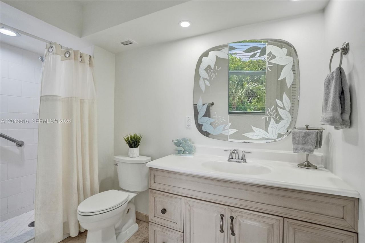 2639 N Riverside Dr , Unit 206, Pompano Beach, FL 33062 Photo