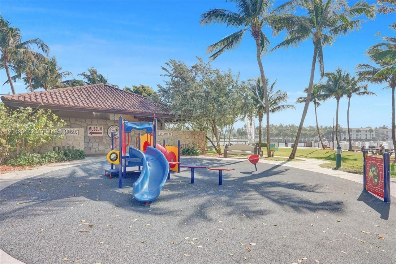 2639 N Riverside Dr , Unit 206, Pompano Beach, FL 33062 Photo