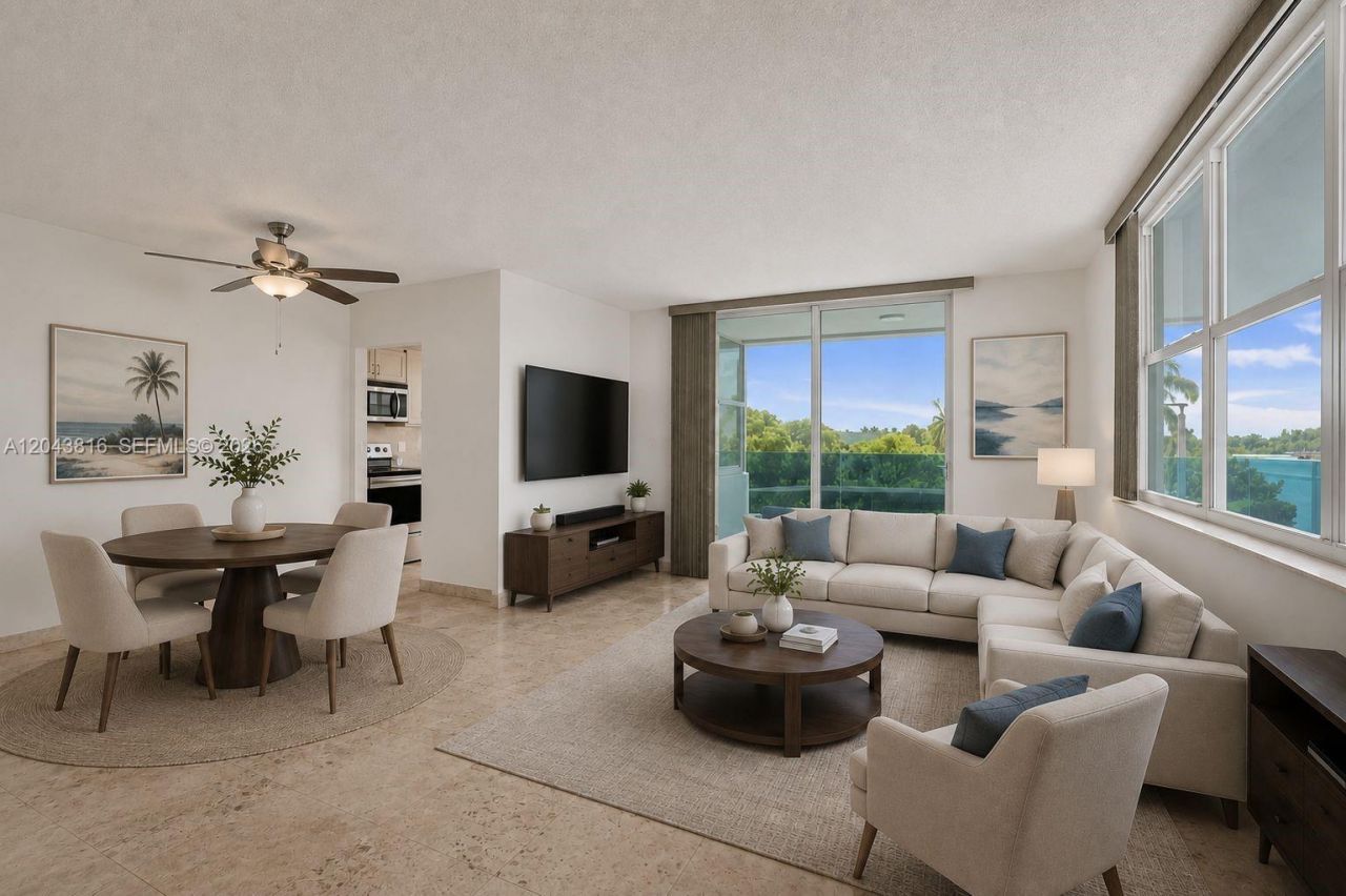 2639 N Riverside Dr , Unit 206, Pompano Beach, FL 33062 Photo