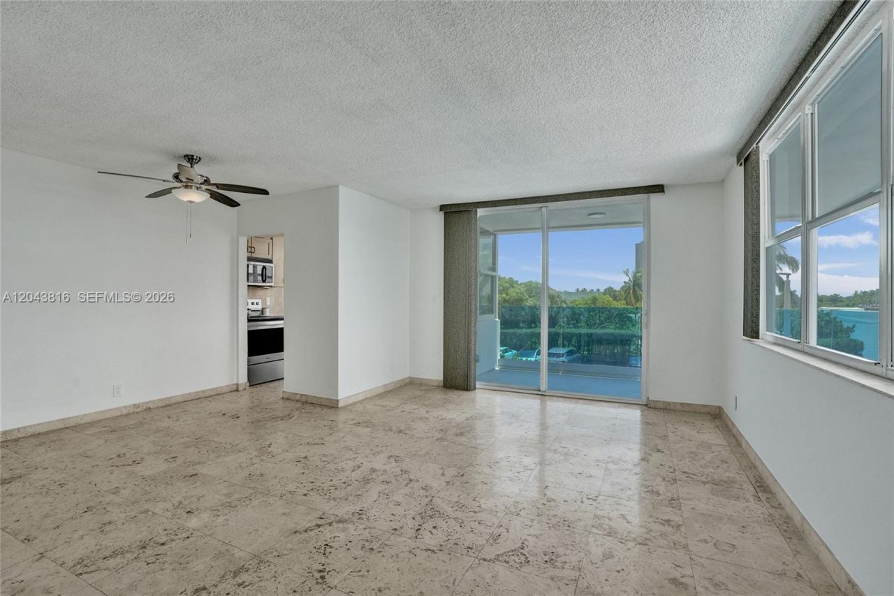 2639 N Riverside Dr , Unit 206, Pompano Beach, FL 33062 Photo