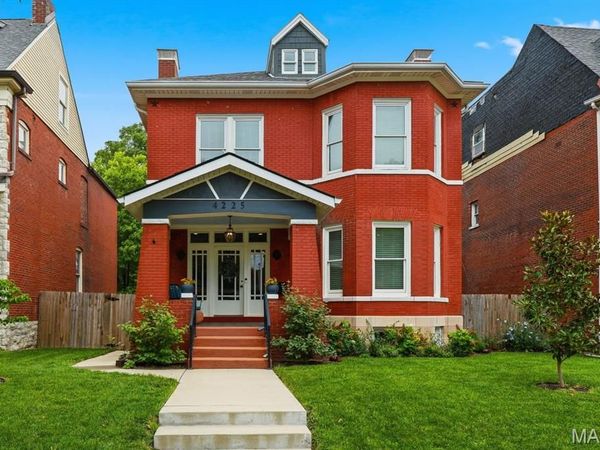 4225 Maryland Avenue, St Louis, MO 63108