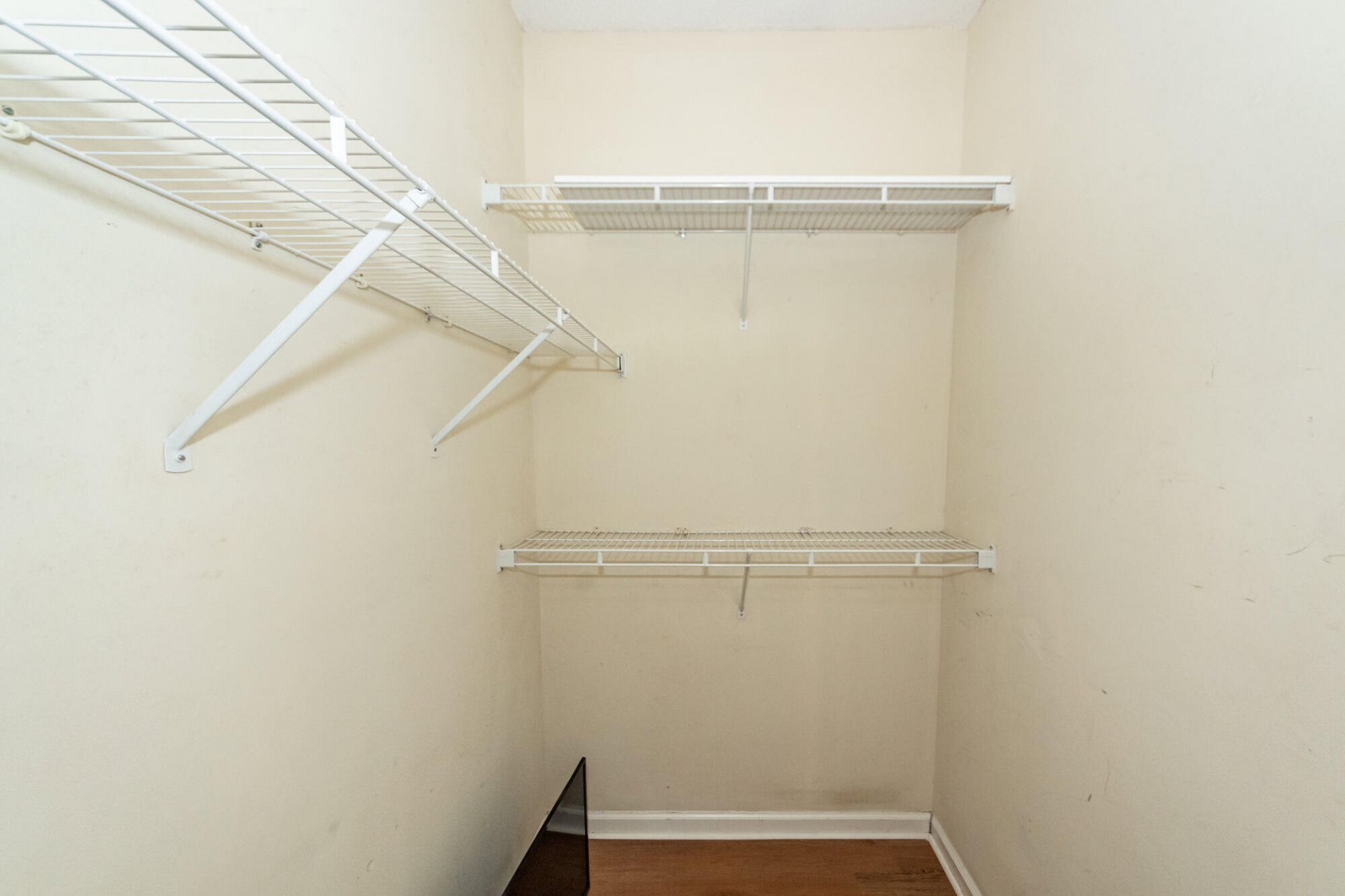 45 Sycamore Avenue Photo 16