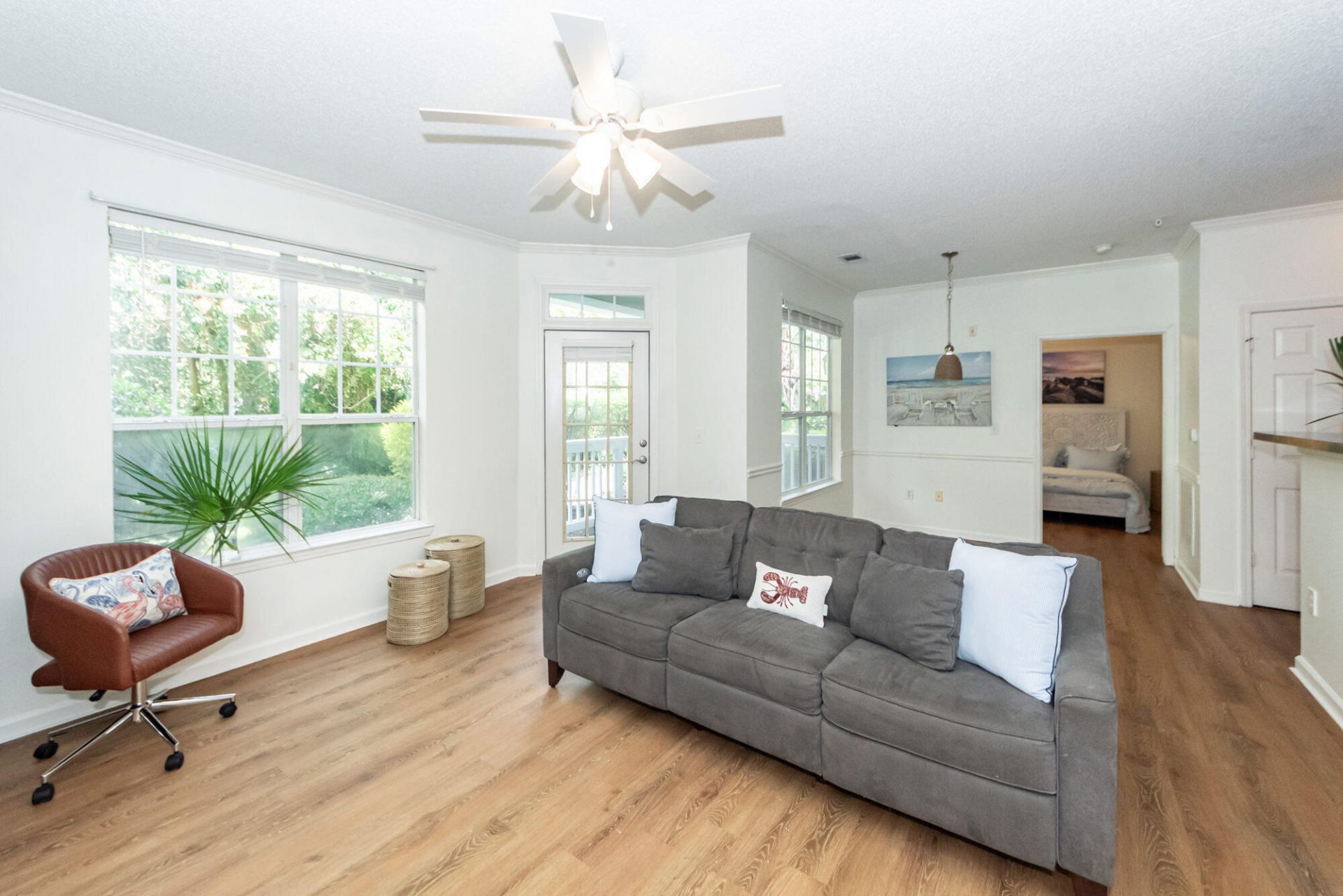 45 Sycamore Avenue Photo 7