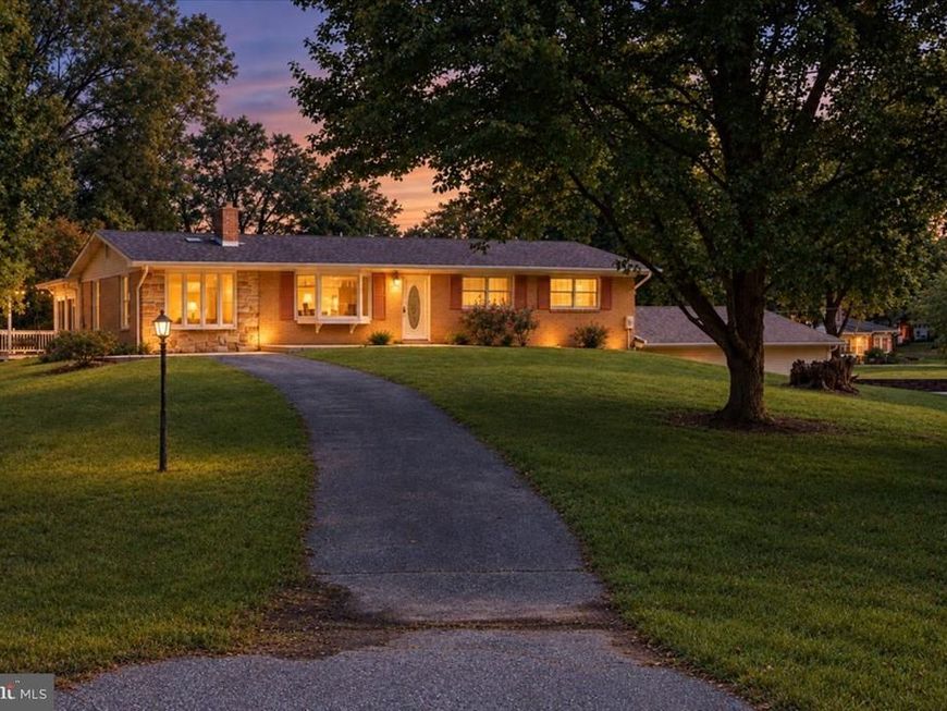 5611 Park Drive, Bowie, MD 20715 Main Photo