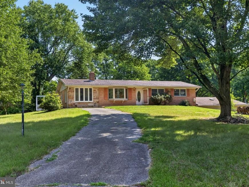 5611 Park Drive, Bowie, MD 20715 Main Photo