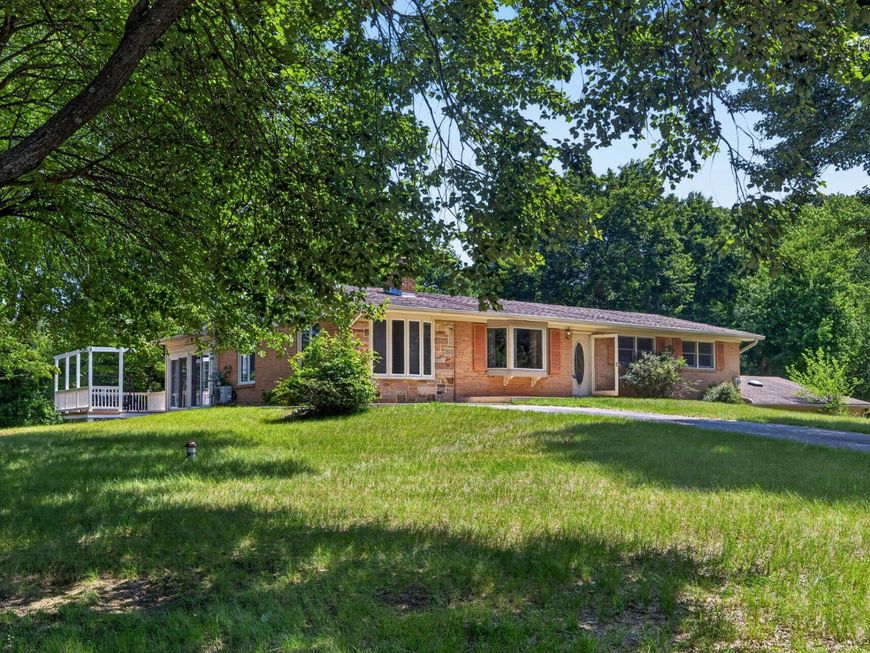 5611 Park Drive, Bowie, MD 20715 Main Photo