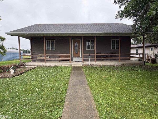 125 N Martin, Kahoka, MO 63445