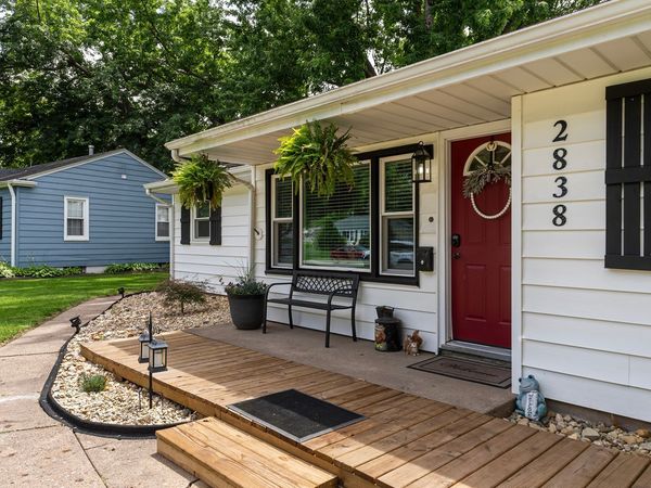 2838 38th Avenue , Rock Island, IL 61201