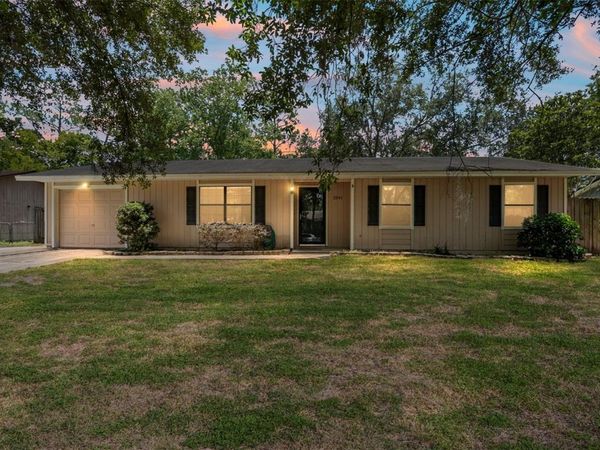 2541 NW 52ND PLACE , GAINESVILLE, FL 32605