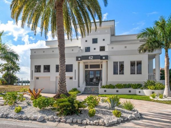 42 MIDWAY ISLAND , CLEARWATER BEACH, FL 33767