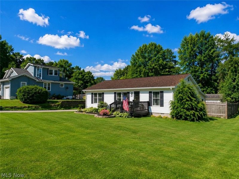 6286 Spring Street, Ravenna, OH 44266 Photo 2