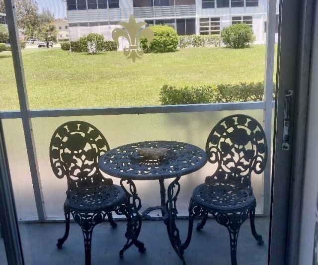 361 Windsor P, West Palm Beach, FL 33417 Photo