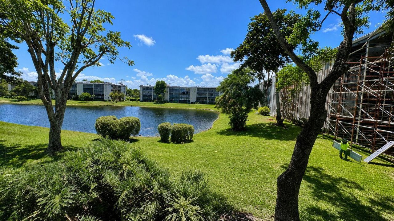 6585 Kensington Lane, Unit Apt 207, Delray Beach, FL 33446 Photo