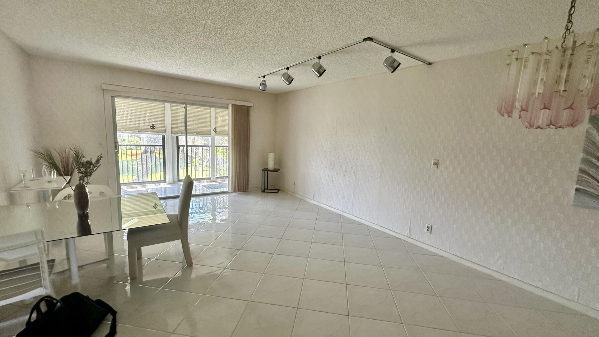6585 Kensington Lane, Unit Apt 207, Delray Beach, FL 33446 Photo